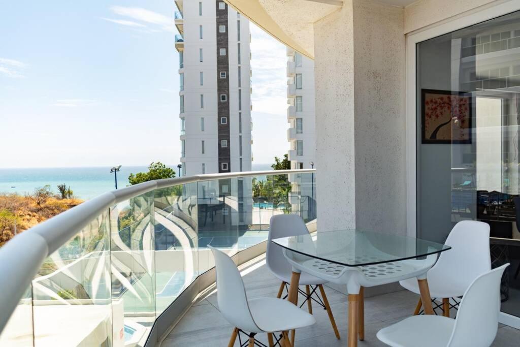 M3 Lujoso Y Comodo Departamento Con Playa 2 Piscinas Cancha De Tenis Jacuzzi Seguridad 24 Horas Manta Zewnętrze zdjęcie